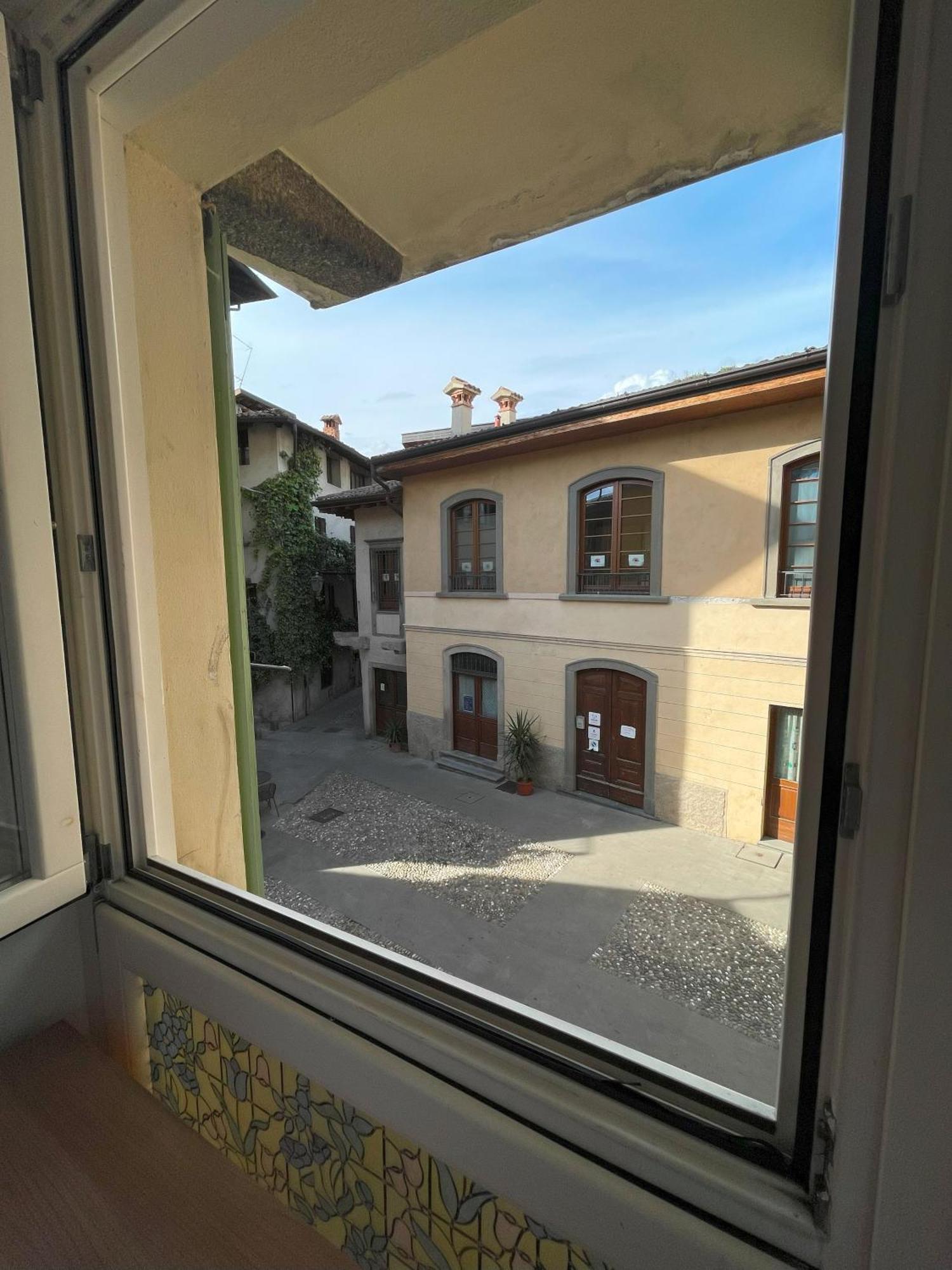 Casa Berlai, Bilocale Sul Lago Villa Pisogne Exterior photo